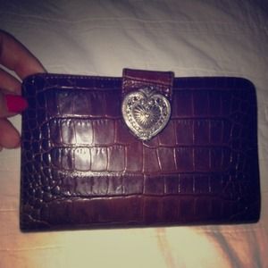 Brighton wallet