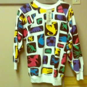 Super cute dinosaur sweatshirt