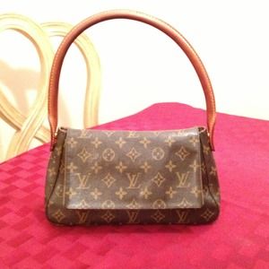 ✨Authentic LV Handbag✨