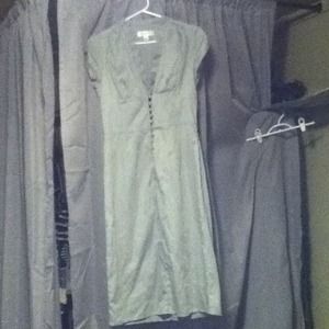 Isaac mizrahi- color is brighter in person