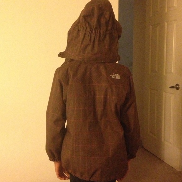 Girls size small Northface Triclimate.