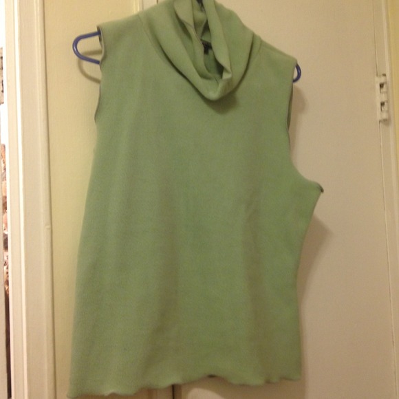 Ralph Lauren sleeveless fleece shirt