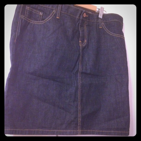 Denim jean skirt.