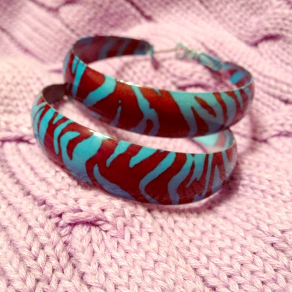 ⛔⛔SOLD in bundle⛔⛔Blue & Brown Zebra hoops
