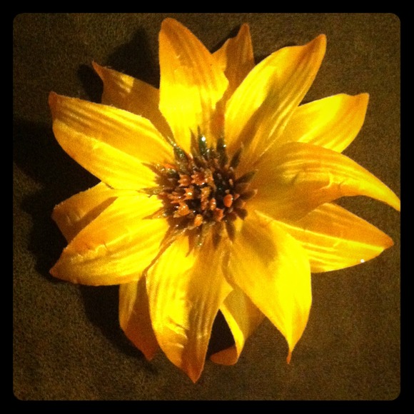 Sunflower hair clip