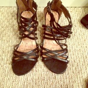 Never worn sandals-urban outfitters