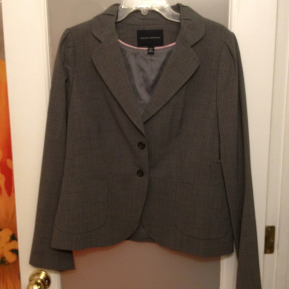 Banana Republic Gray Pinstripe Blazer, size 14