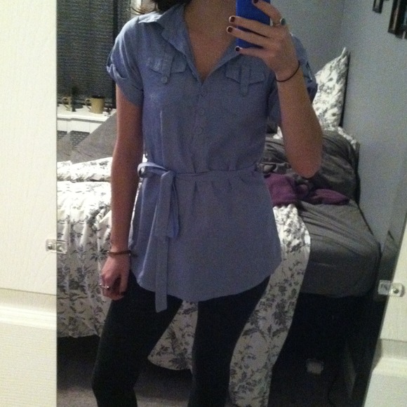 Blue collared tunic