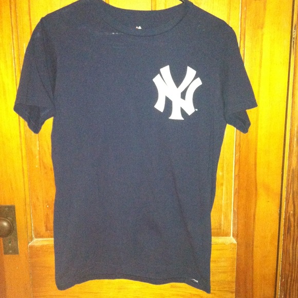 Like new Derek Jeter shirt
