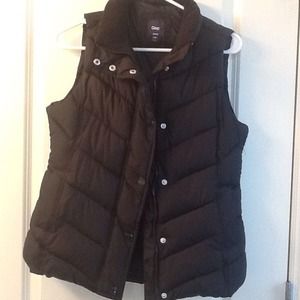 Bundle. 2 Old Navy Dresses. Black Puffer Vest.