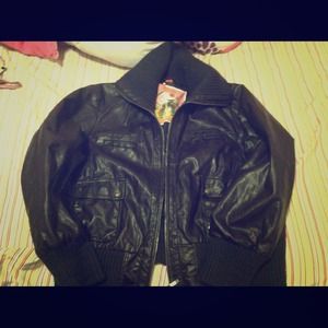 🚨☝☝on hold for alexatracy1821🚨