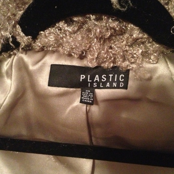 Shag coat - Picture 4 of 4