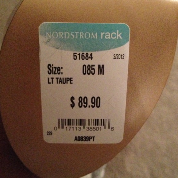 🚫SOLD🚫 Brand new via spiga shoes at a steal - Picture 3 of 3