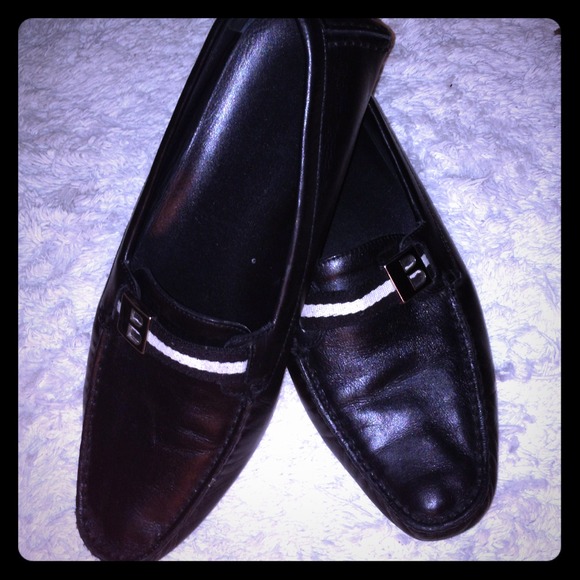 Bally loafers 🌺RESERVED🌺