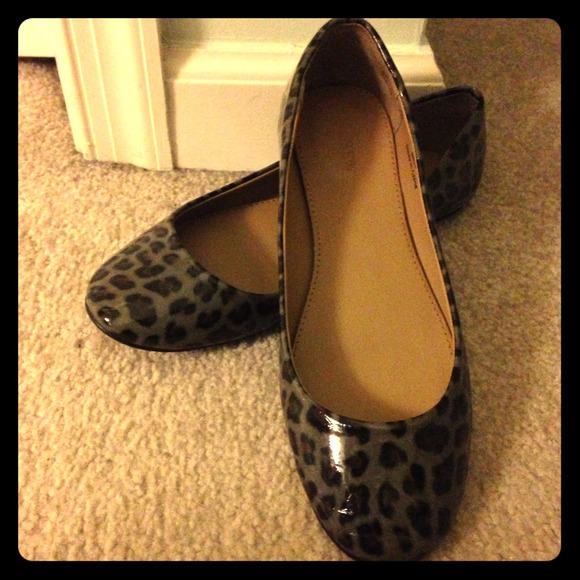 J Crew Grey Leopard Flats