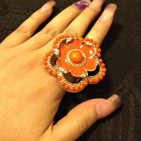 Ring - Picture 2 of 2