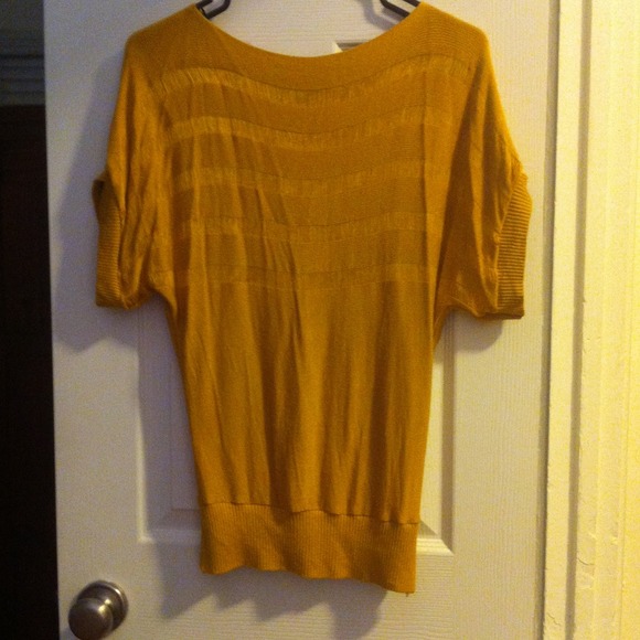SOLD!!!! Light weight waist, sweater!!! Wore ONCE!