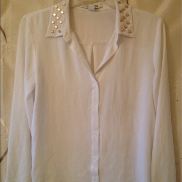 White shirt