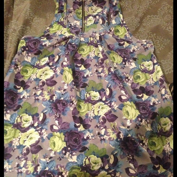 Flowered shirt