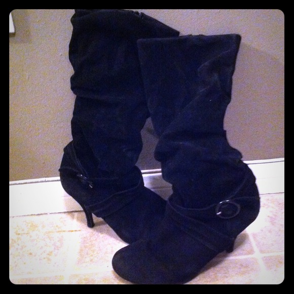 Black Boots