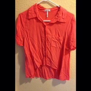 Coral high-low Button Up