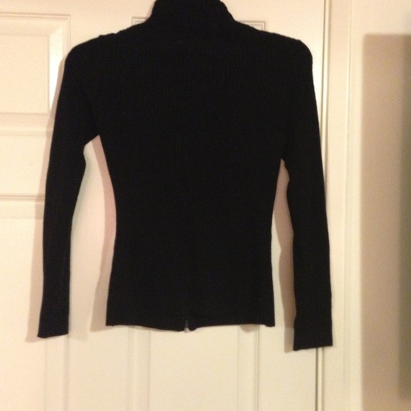 SOLD - Picture 3 of 4