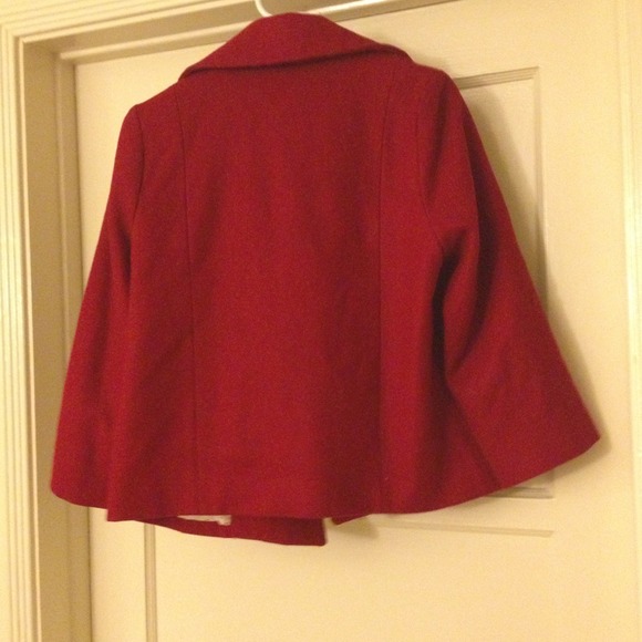 Red coat :) - Picture 3 of 3