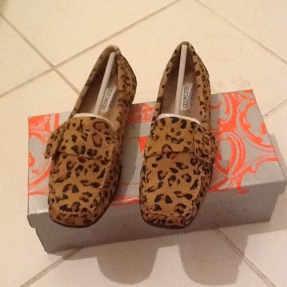 ****SOLD**** Kelsi dagger leopard print loafers.