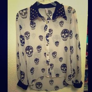 White Studded Skull Top 💀