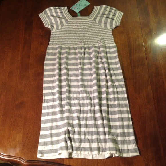 🚫Sold🚫Grey/white stripped dress