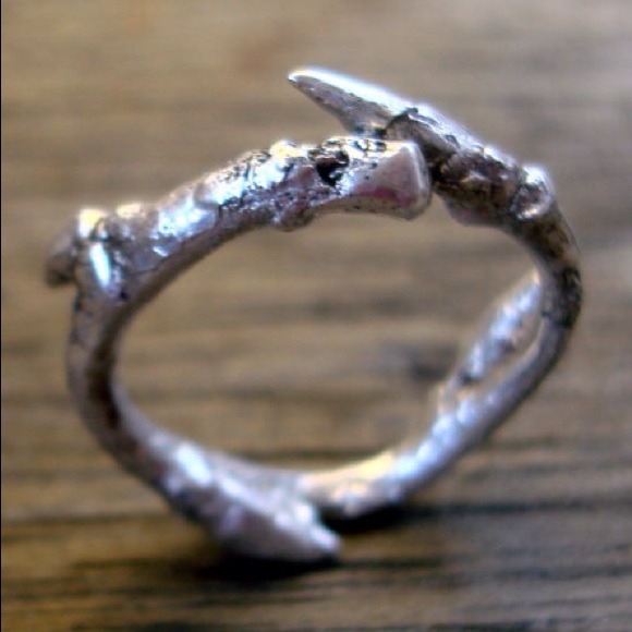 Sweet lilac branch ring! Handmade by myself