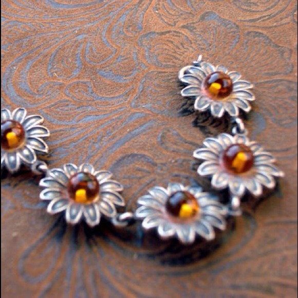 Sold! - Picture 2 of 4