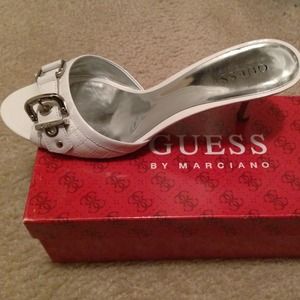 Guess white- size 8