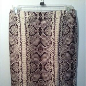 NWT J.CREW no. 2 Pencil Skirt. Size 6.