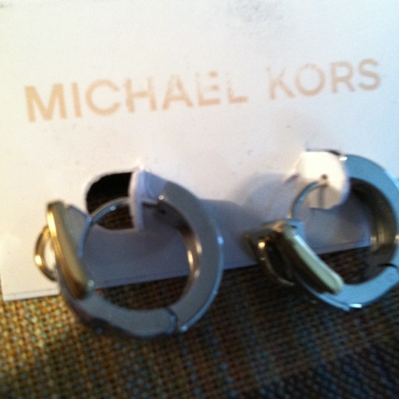 Authentic Michael Kors Earrings Huggie Style