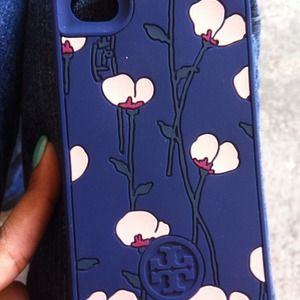 Tory burch iPhone 4 case