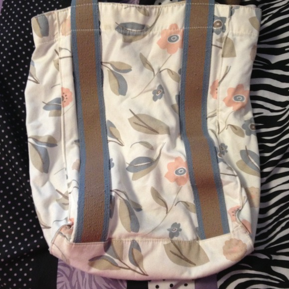 Old navy canvas tote.