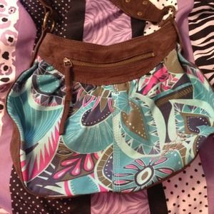 Suede O'neil   handbag.