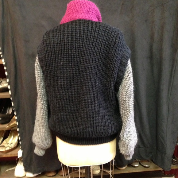 Tri - color Sweater jacket - Picture 3 of 4