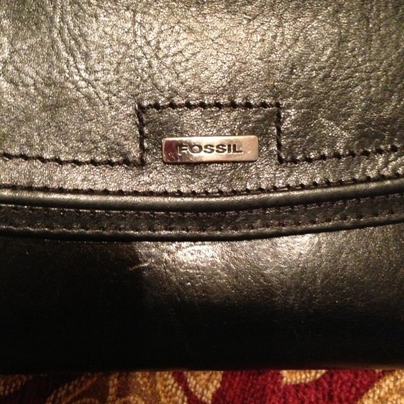 Fossil Wallet🍀Sold🍀 - Picture 2 of 4