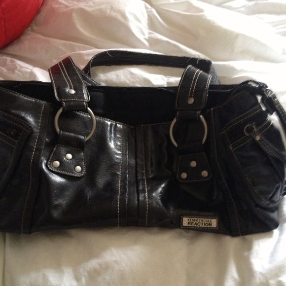 Kenneth cole reaction purse