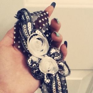 ☁Black n' white polka dot flowers headband⛅