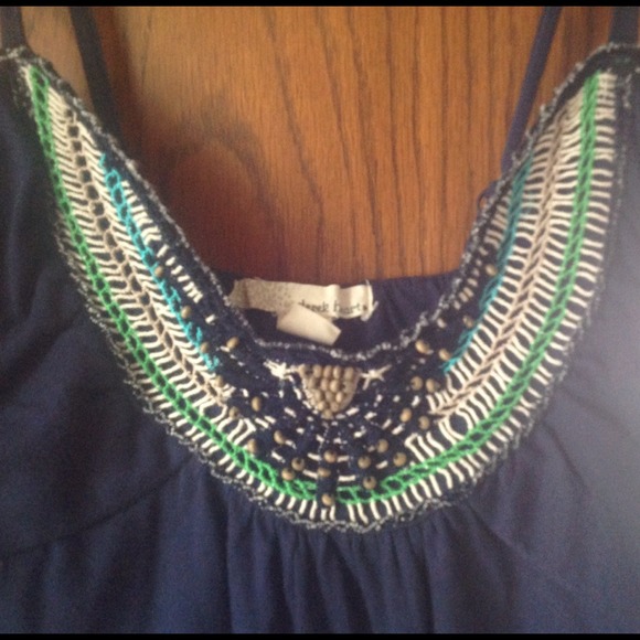 Tank top - Picture 2 of 2