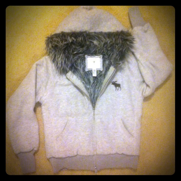 ABERCROMBIE Faux Fur Lined Jacket Medium