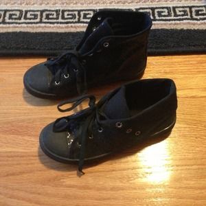 Black sparkle hightops. Size 7.