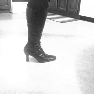 calf high heel zip up boots