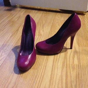 ALDO Fushia heels size 39