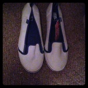 VANS BRAND NEW Flats