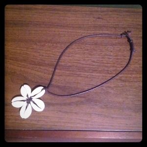 Cute seashell necklace!