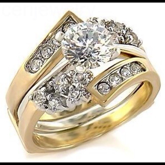 Gold plated wedding ring set with clear CZ